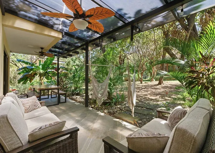 Snorkel Paradise Condo, Pool, Steps To The Playa Ocotal