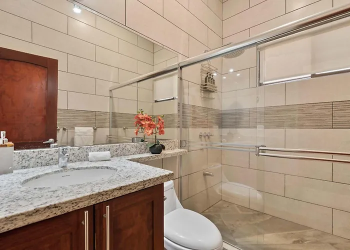 Snorkel Paradise Condo, Pool, Steps To The